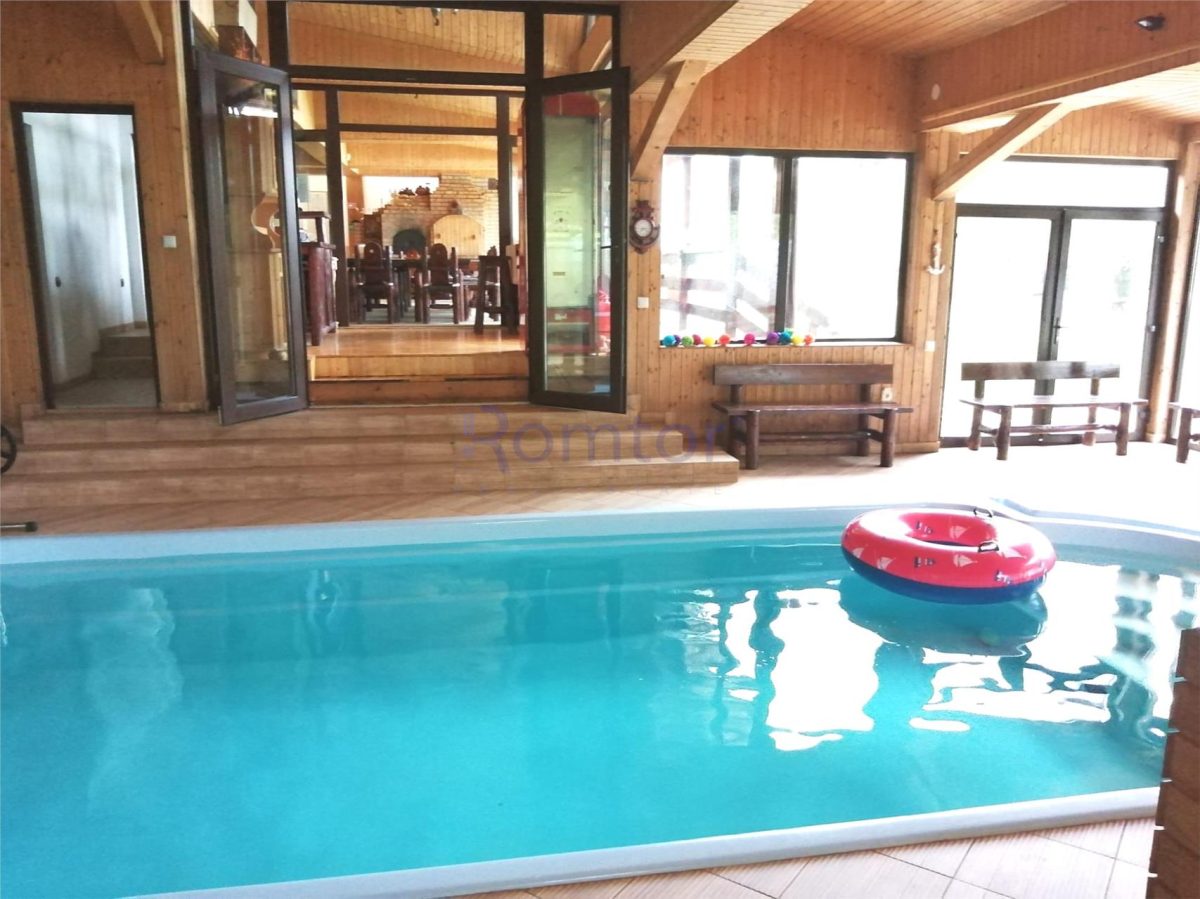 Vila/Pensiune cu 12 camere teren de 2.000 mp de vanzare in Campulung Muscel Arges - foto 13