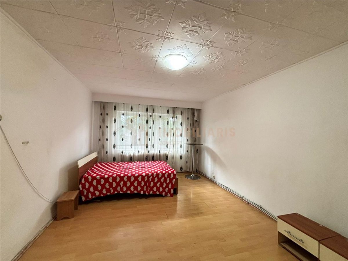 Apartament 3 camere zona Petru Rares - foto 2