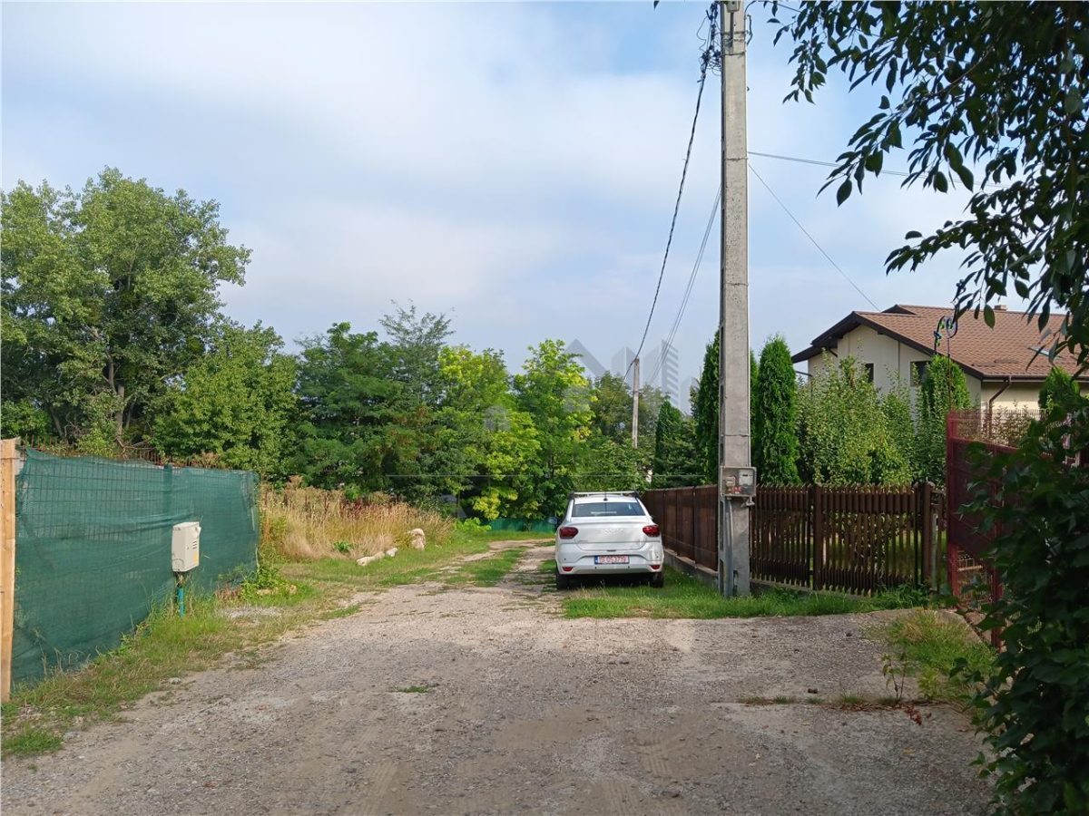 Bucium langa Motel TEREN 1650mp intravilan toate utilitatile acces dublu - foto 6