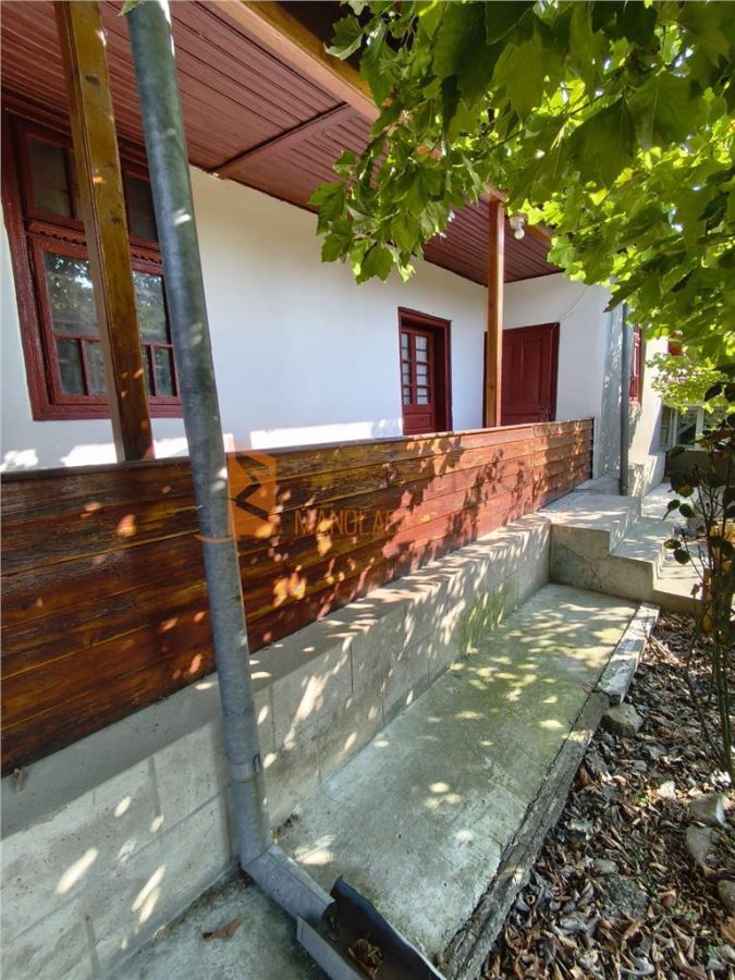 Casa tip parter cu teren generos zona Clondiru - 