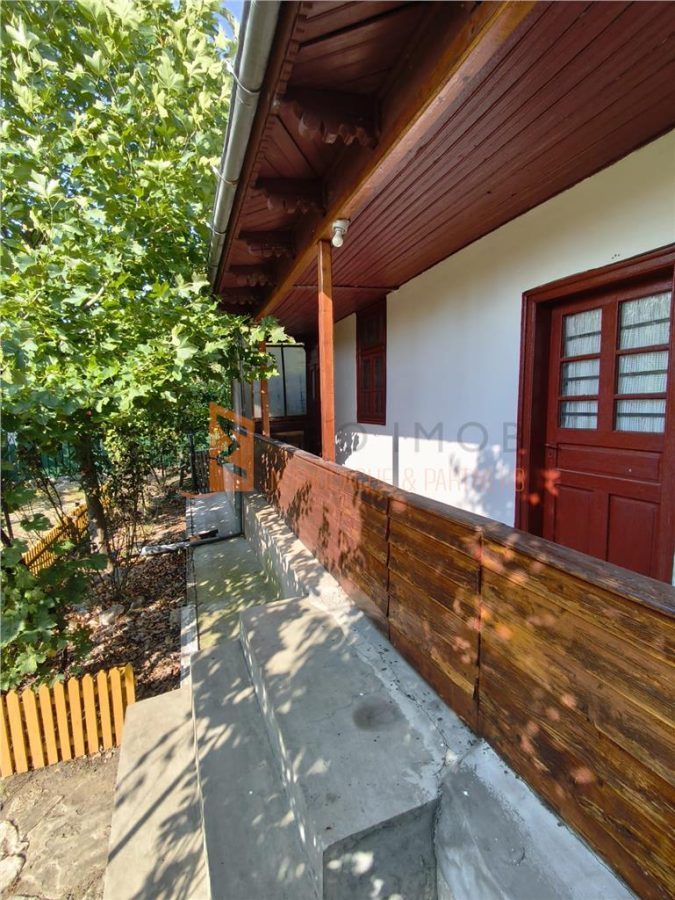 Casa tip parter cu teren generos zona Clondiru - foto 2