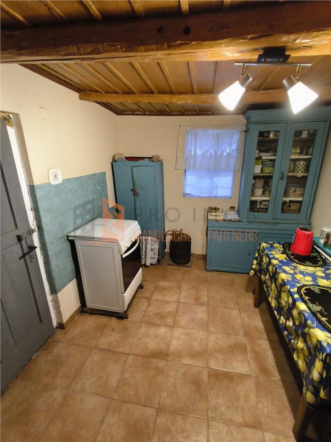 Casa tip parter cu teren generos zona Clondiru - foto 11