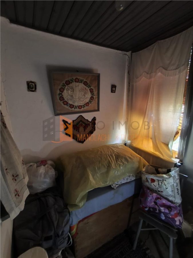 Casa tip parter cu teren generos zona Clondiru - foto 12