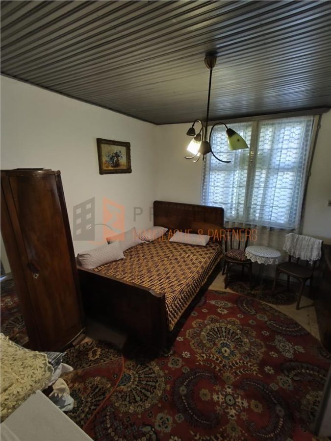 Casa tip parter cu teren generos zona Clondiru - foto 9