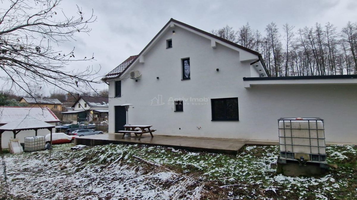 Resita,Vila noua,tot modern cu teren 1400 mp.C Caransebesului Km.4.Comision ZERO Cumparator - foto 11