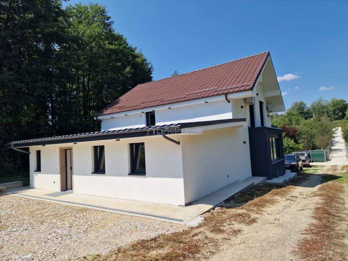 Resita,Vila noua,tot modern cu teren 1400 mp.C Caransebesului Km.4.Comision ZERO Cumparator - foto 13