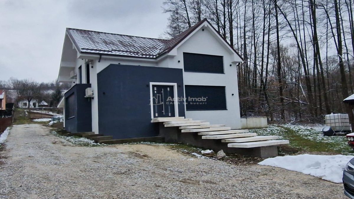 Resita,Vila noua,tot modern cu teren 1400 mp.C Caransebesului Km.4.Comision ZERO Cumparator - foto 14