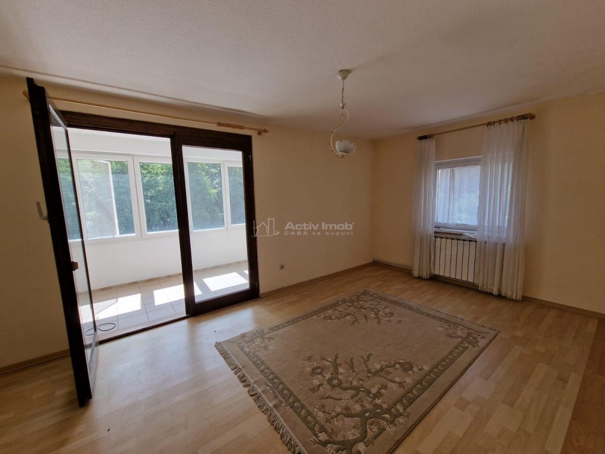 Resita Vila si Pensiune P+2+Mansd.827 Mp.Comision ZERO Cumparator - foto 22