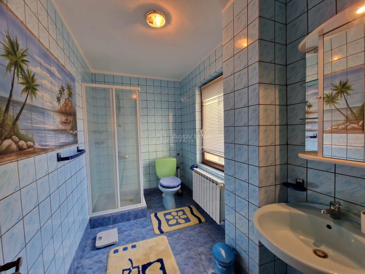 Resita Vila si Pensiune P+2+Mansd.827 Mp.Comision ZERO Cumparator - foto 25