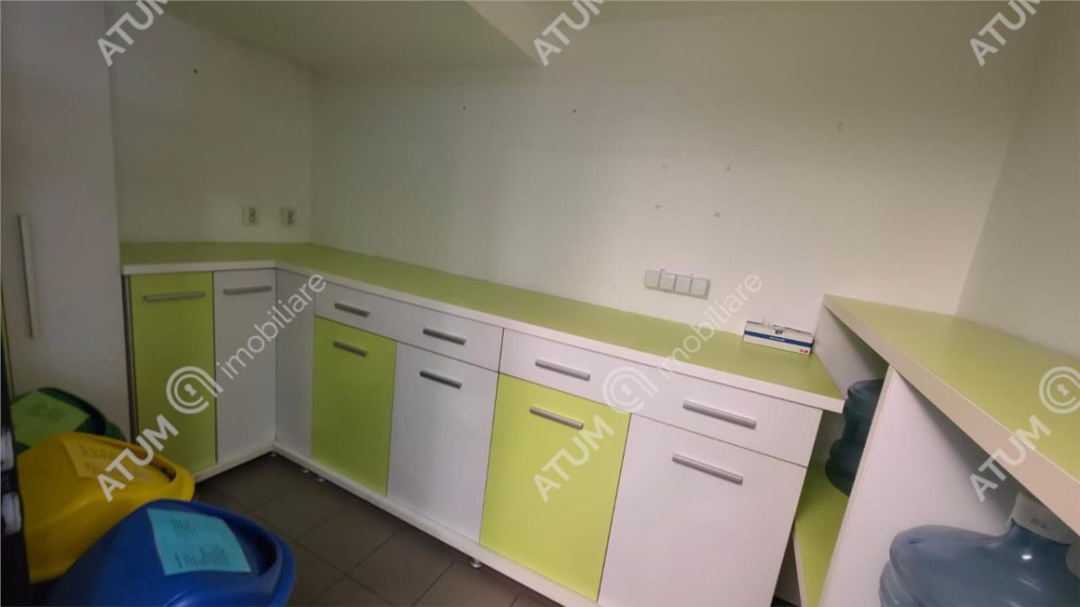 Spatiu comercial generos situat pe Calea Dumbravi in Sibiu - foto 15