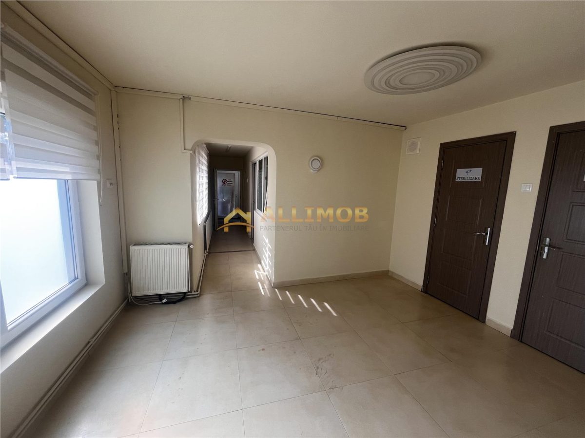Oferta unicaâ€“ spatiu cabinete si clinici, 180 mp, parter + etaj, renovat complet - Ploiesti