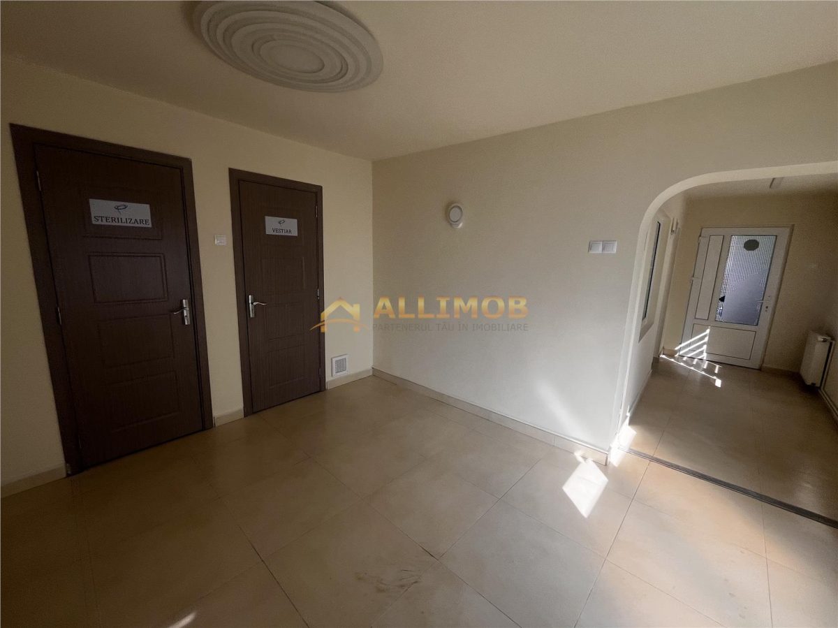 Oferta unicaâ€“ spatiu cabinete si clinici, 180 mp, parter + etaj, renovat complet - foto 6