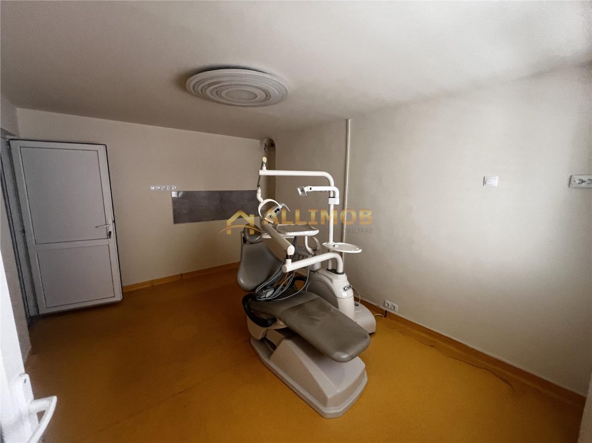 Oferta unicaâ€“ spatiu cabinete si clinici, 180 mp, parter + etaj, renovat complet - foto 7
