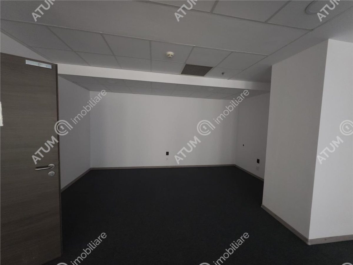 Spatiu comercial modern amenajat situat pe Calea Dumbravii in Sibiu - foto 2