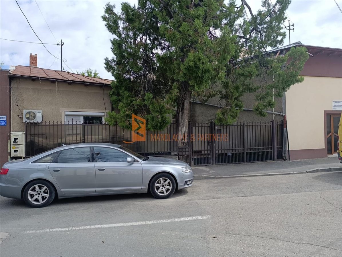 Casa tip parter zona Centru - foto 14