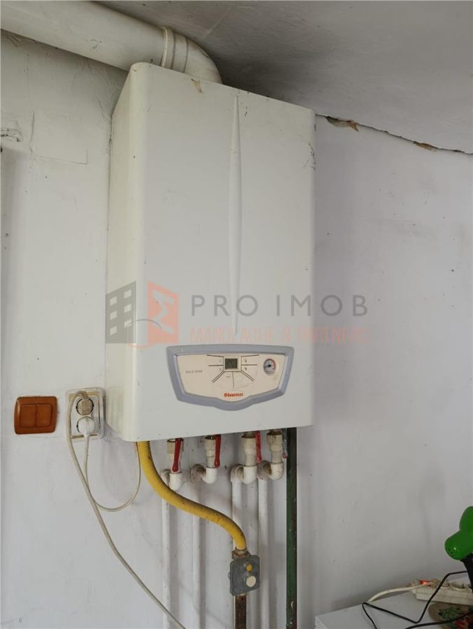 Casa tip parter zona Centru - foto 8