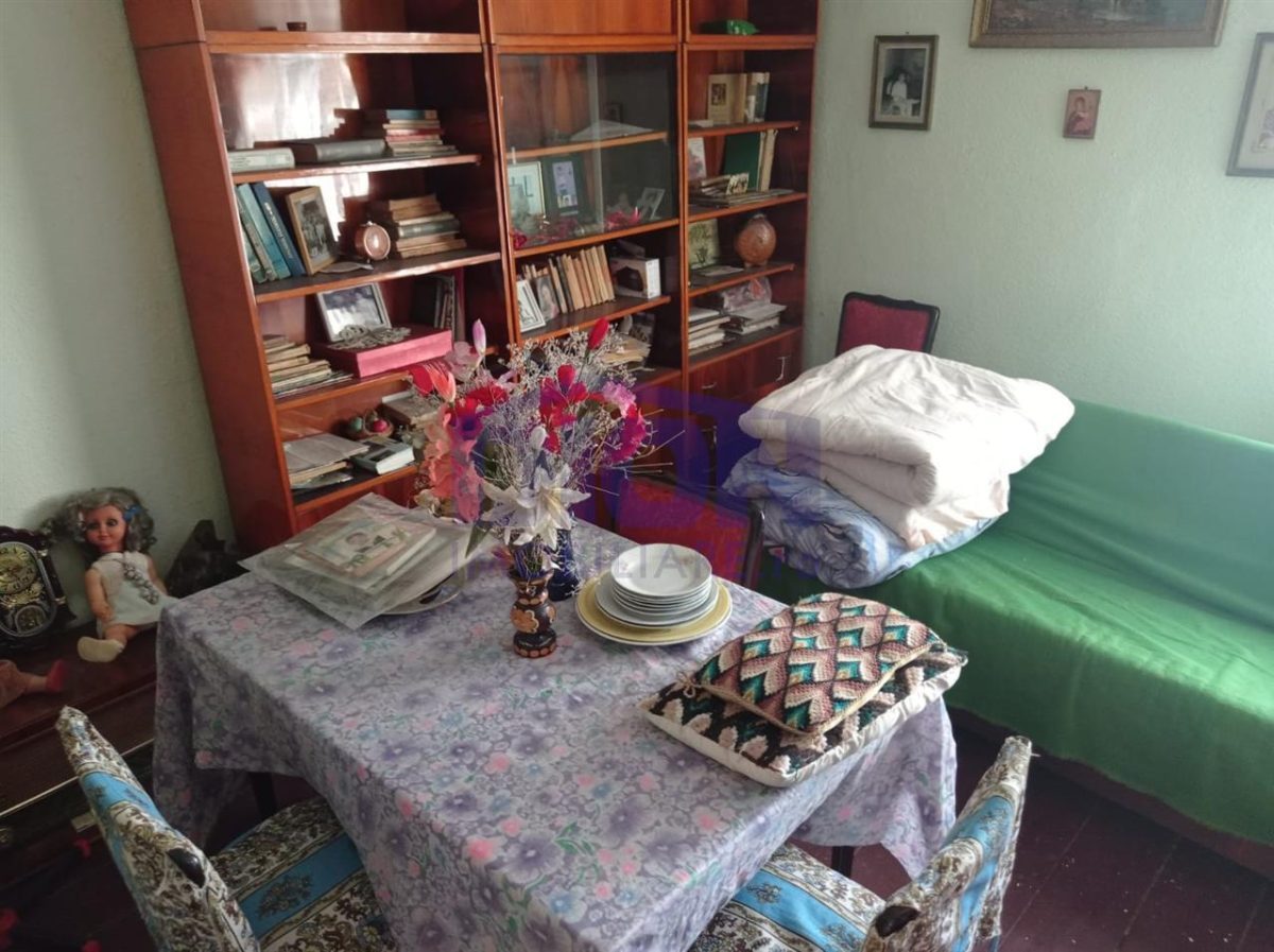 CASA DE VANZARE zona Eroii Revolitiei - foto 7