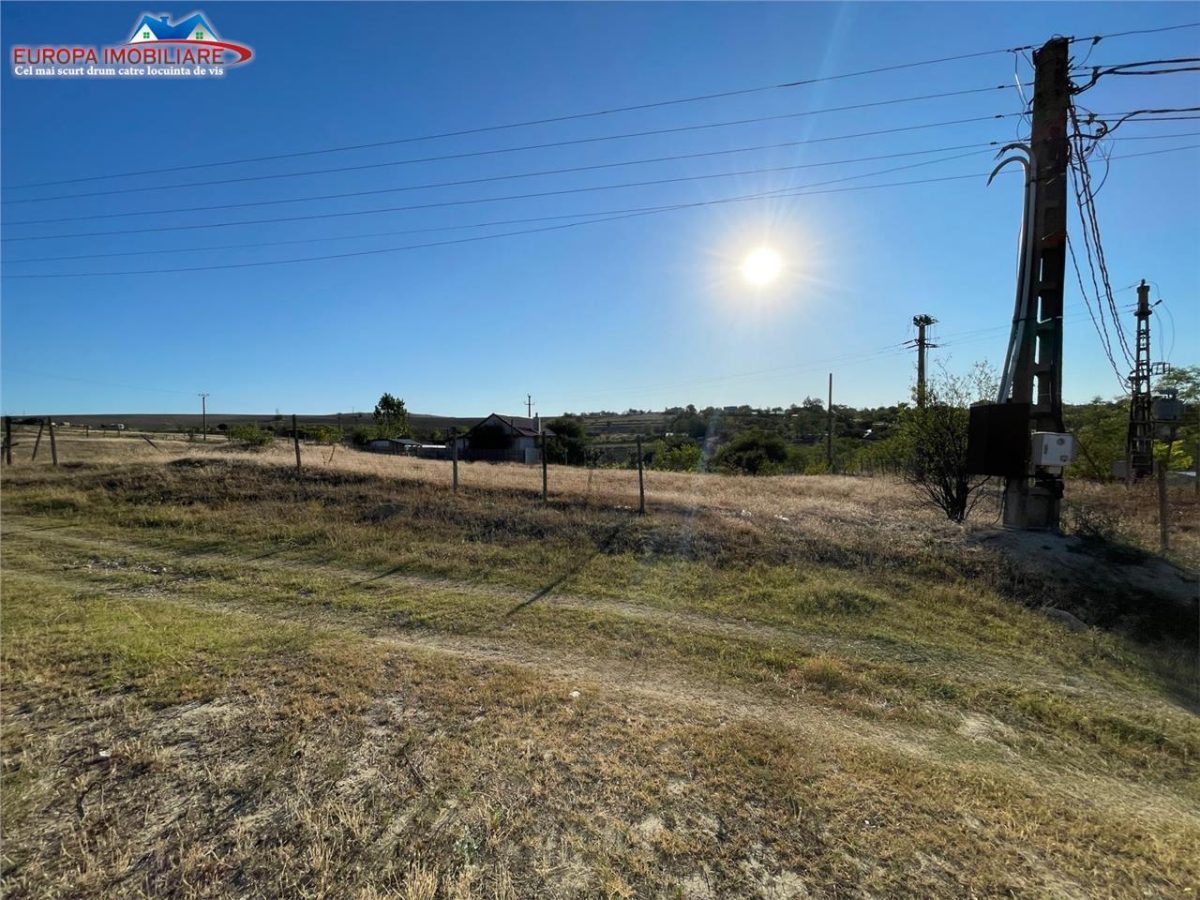 Teren intravilan de vanzare in localitatea Nufaru - 