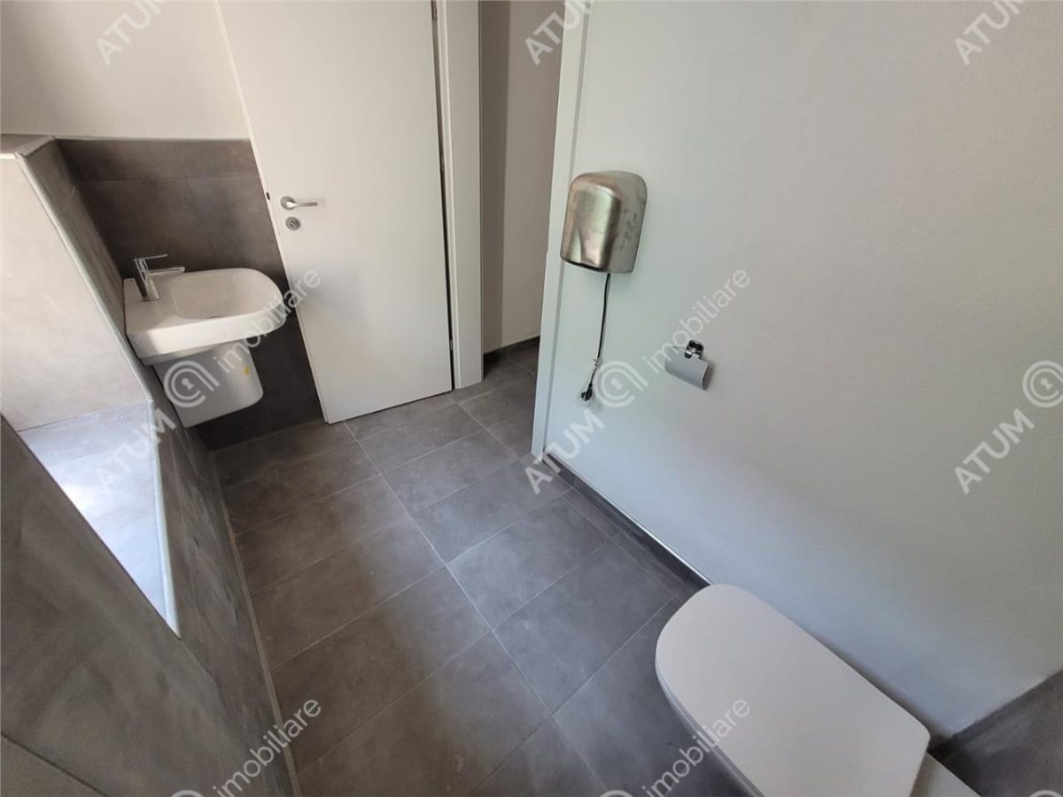 Spatiu birouri cu parcari proprii in Zona Industriala Est Sibiu - foto 5