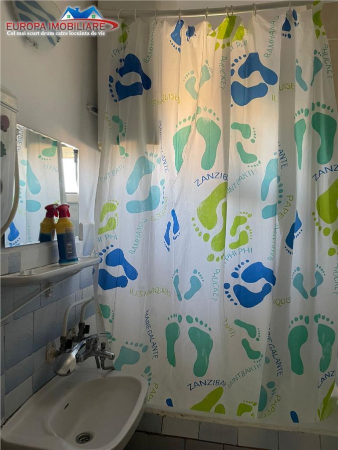 Apartament 2 camere de vanzare zona 23 August -Tulcea - foto 4