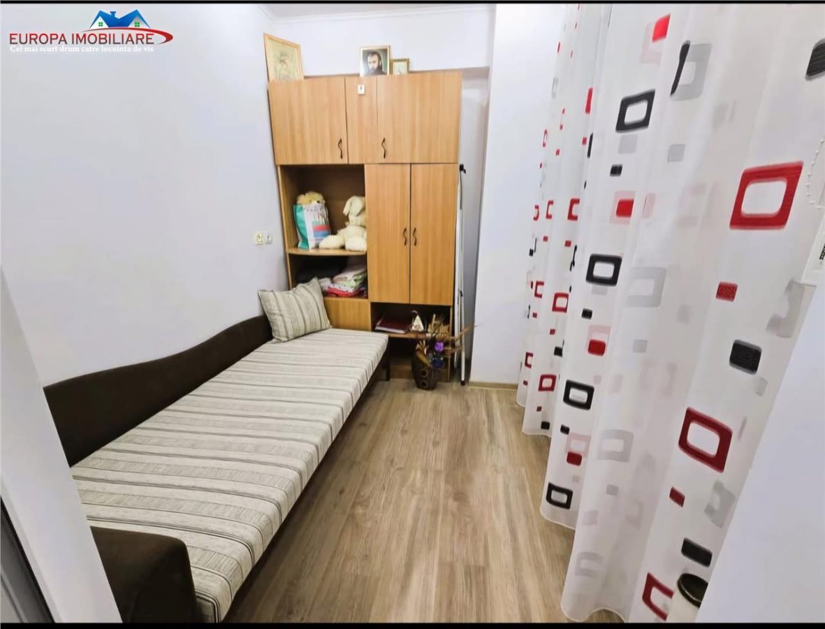 Apartament 2 camere de vanzare zona centrala Tulcea - foto 3