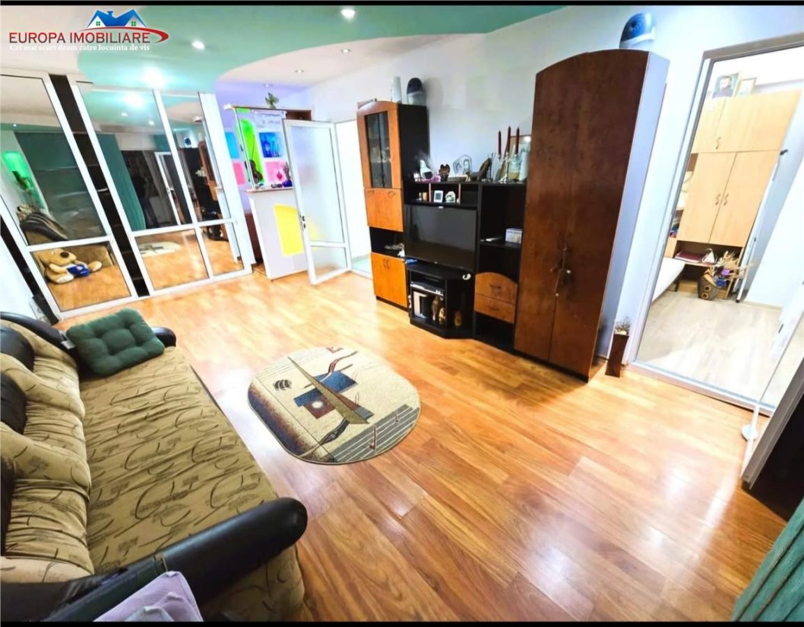 Apartament 2 camere de vanzare zona centrala Tulcea - foto 4