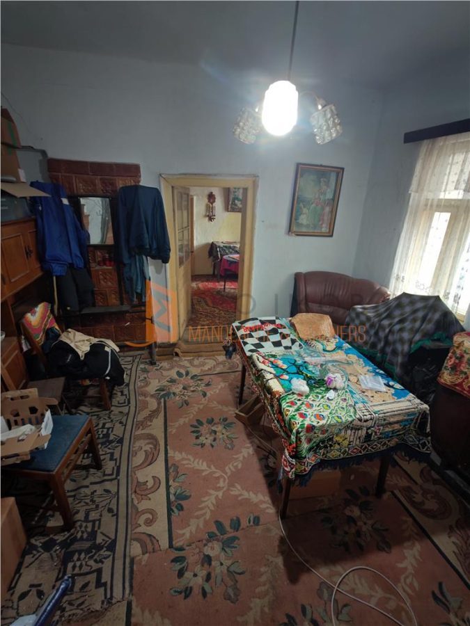 Casa de vanzare si teren 708 mp in zona Victoriei - foto 7