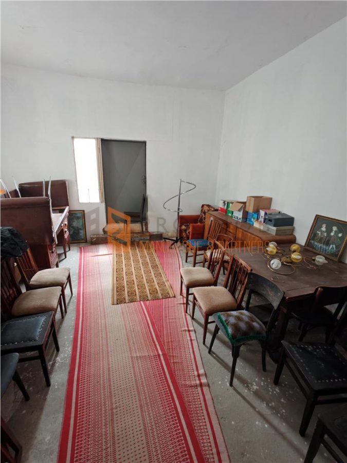 Casa de vanzare si teren 708 mp in zona Victoriei - foto 9