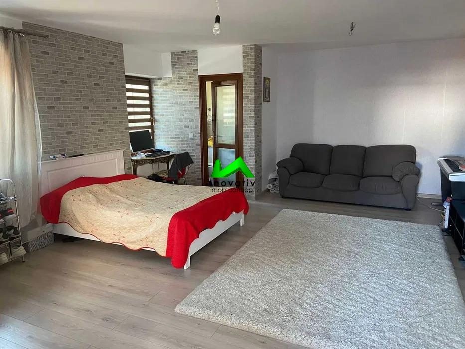 Casa de vanzare 5 camere 3 bai teren Cartierul Arhitectilor - foto 4