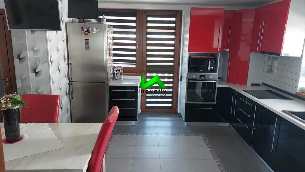 Casa de vanzare 5 camere 3 bai teren Cartierul Arhitectilor - foto 6