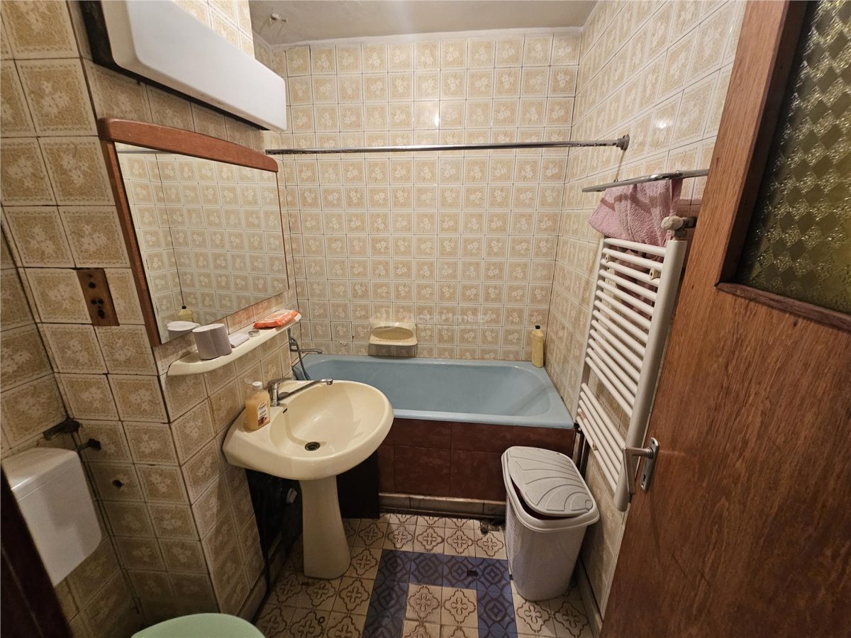 Resita, 4 Cam. Cf. 1, Mobilat+Utilat, Micro 2 - foto 8