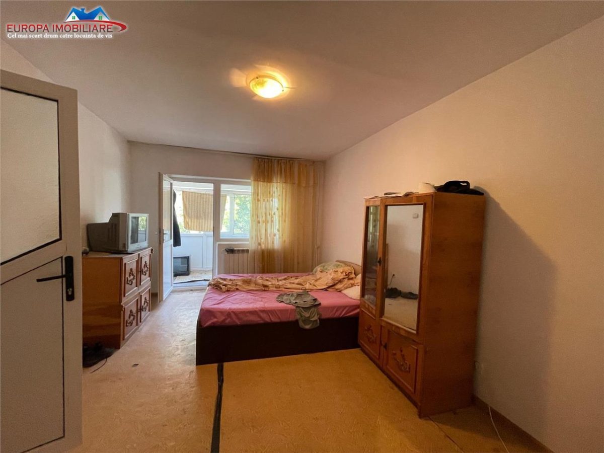Apartament 2 camere de vanzare zona centrala Tulcea - foto 2