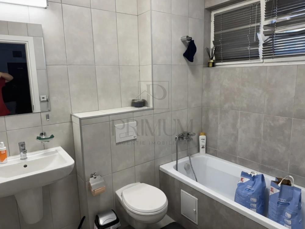 LIPOVEI - Padurea Verde - 3 cam - decomandat - parter - curte - parcare- - foto 2