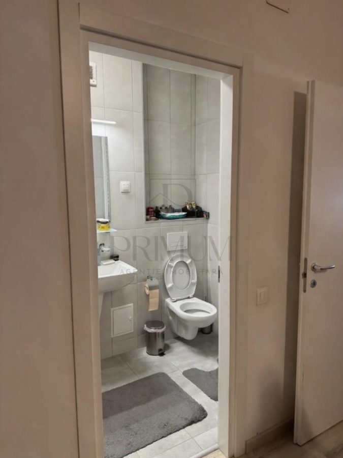 LIPOVEI - Padurea Verde - 3 cam - decomandat - parter - curte - parcare- - foto 5