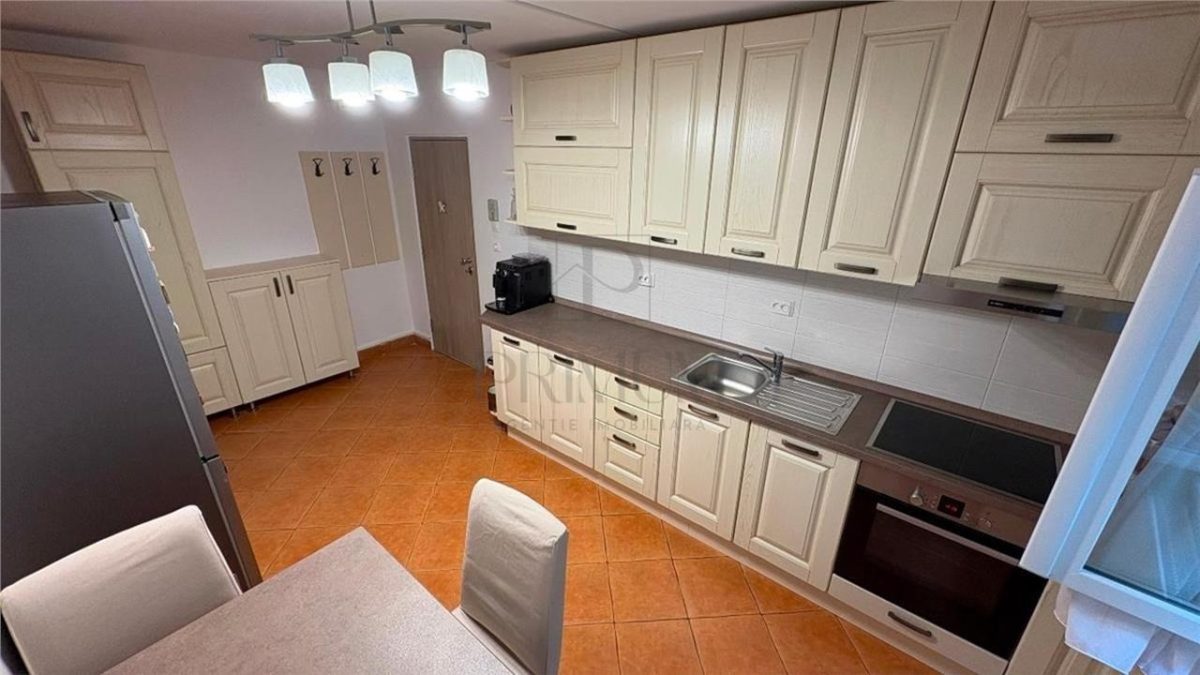 LIPOVEI - 3 CAM - PARTER - DECOMANDAT - RENOVAT - 2 BAI - CENTRALA -BOXA - 