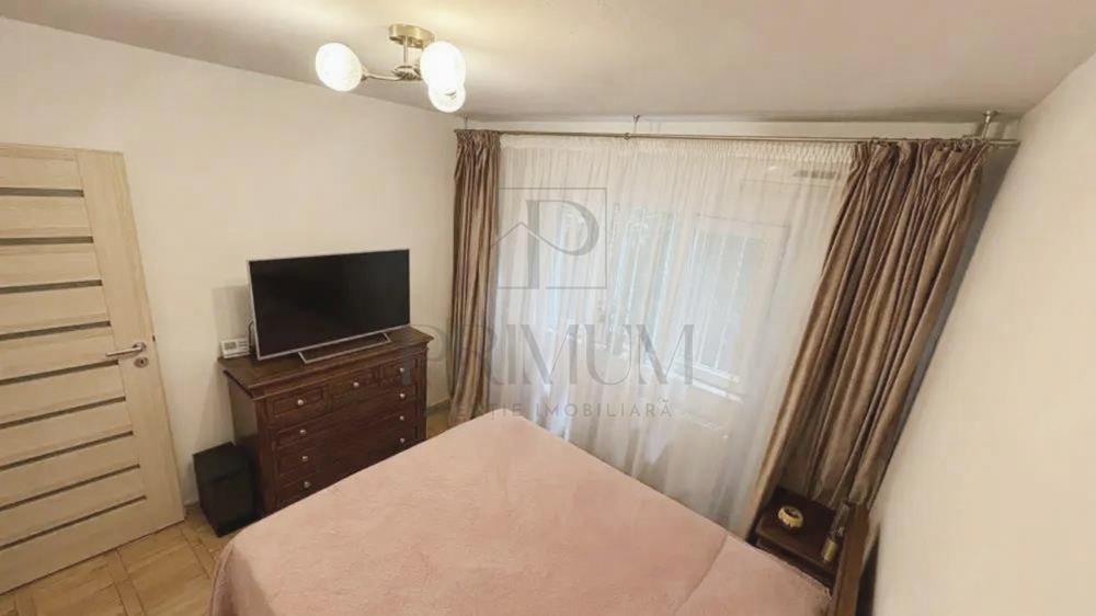 LIPOVEI - 3 CAM - PARTER - DECOMANDAT - RENOVAT - 2 BAI - CENTRALA -BOXA - foto 4