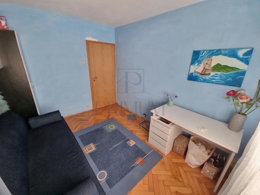 TORONTALULUI - 3 CAM - 2 BALCOANE - CENTRALA - ETJ.INTERMEDIAR -BOXA - foto 4