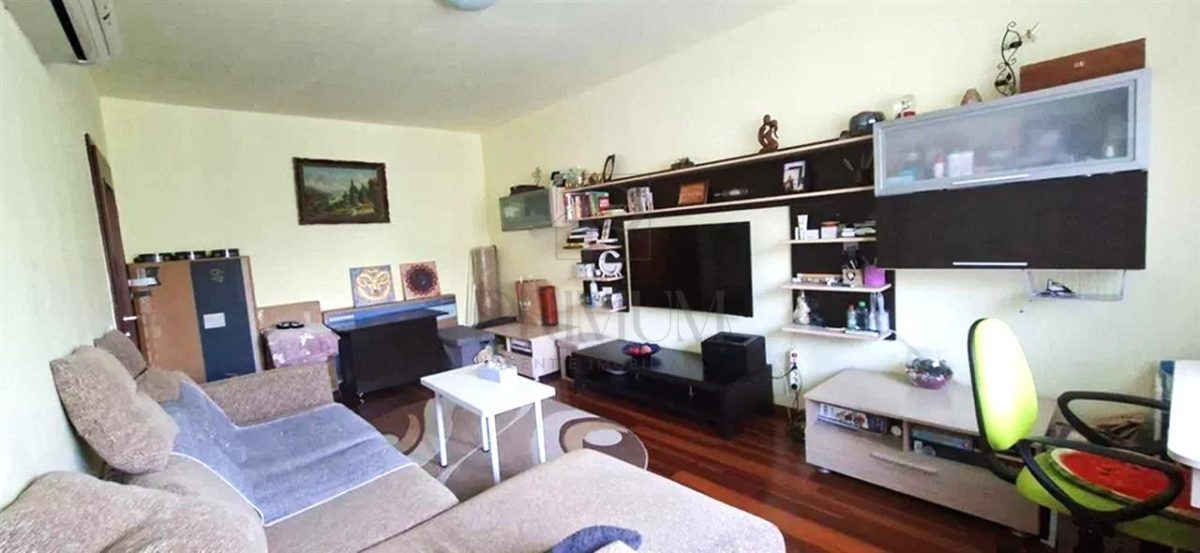 ARADULUI - PARTER - BLOC NOU - IZOLAT - 3 CAMERE - 2 BAI - CENTRALA PROPRIE - CLIMA - 