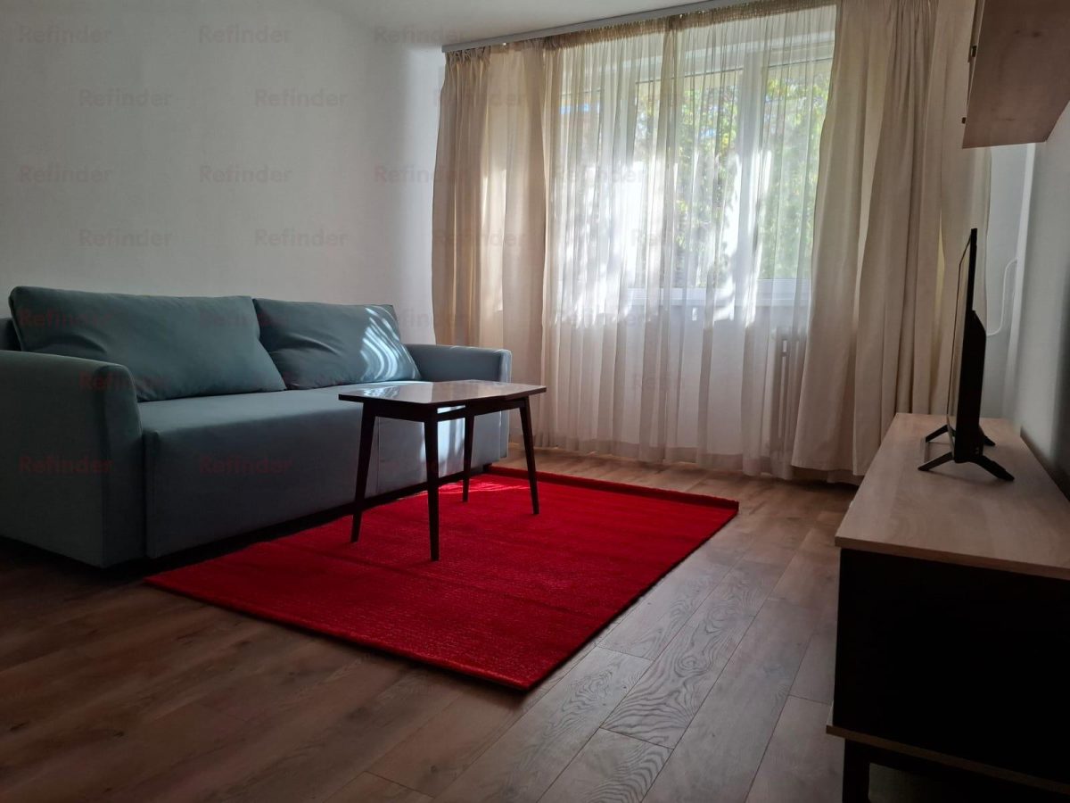 inchiriere apartament 3 camere superb | metrou 1 Decembrie | etaj 1/4 | renovat complet | mobilat si utilat | totul nou |  loc de parcare | - 