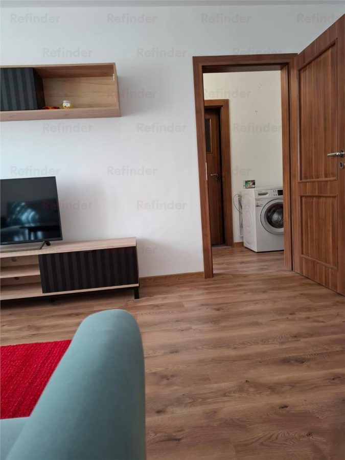 inchiriere apartament 3 camere superb | metrou 1 Decembrie | etaj 1/4 | renovat complet | mobilat si utilat | totul nou |  loc de parcare | - foto 3