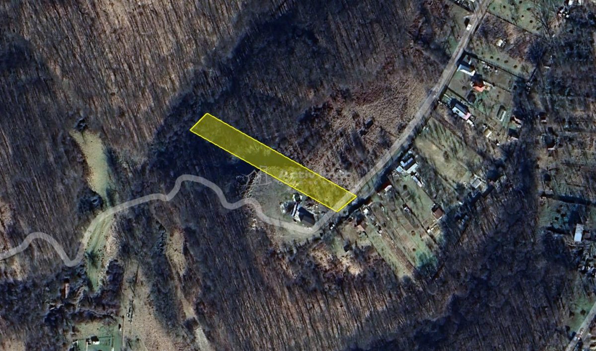 Resita, Teren Intravilan 2819 Mp., 16 Euro/Mp., Calea Caransebesului, Km. 6 - 