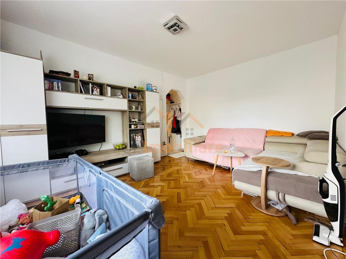 APARTAMENT 3 CAMERE, ETAJUL 2, TIP T, ZONA VELENTA, STRADA SELEUSULUI - 