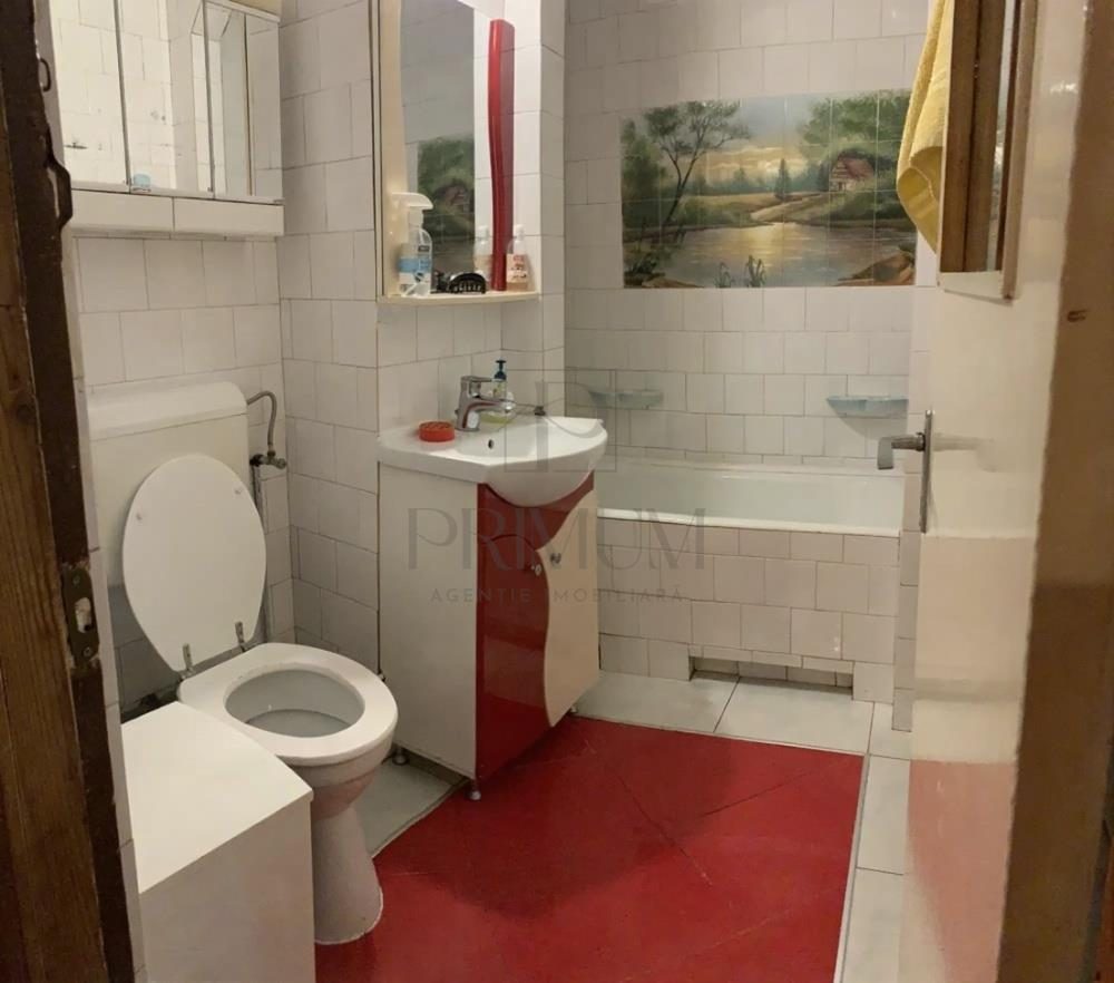 DAMBOVITA - ETAJ 2 - BLOC IZOLAT - 3 CAMERE - 2 BAI - 2 BALCOANE - CENTRALA PROPRIE - BOXA - foto 2