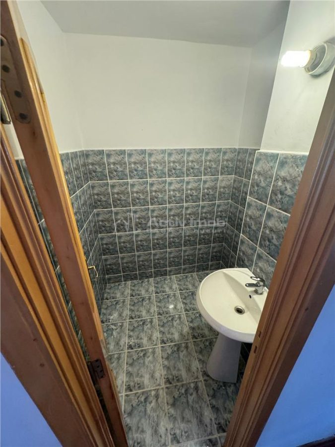 Bocsa, Apt.3 cam,conf.1,decomandat, Central - foto 11