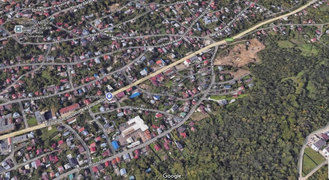 Bld. C.A.Rosetii TEREN 1575mp. deschidere de 33ml si CASA P+M 225mp pretabil  si comercial - Iasi