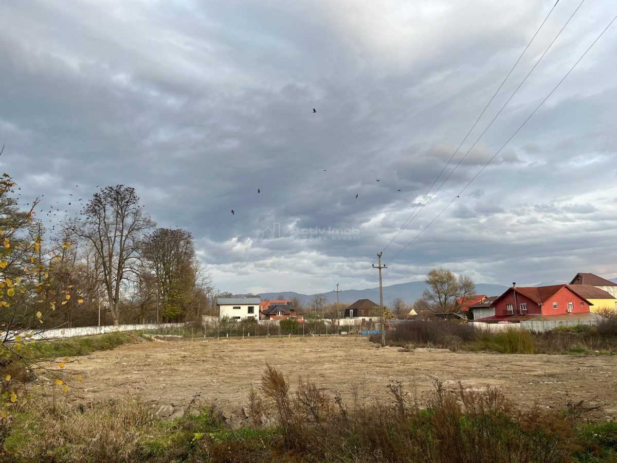 Caransebes, Teren INTRAVILAN, 3150 Mp., Zona Teius - 