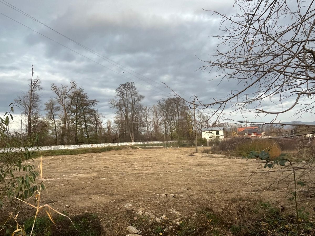 Caransebes, Teren INTRAVILAN, 3150 Mp., Zona Teius - foto 2