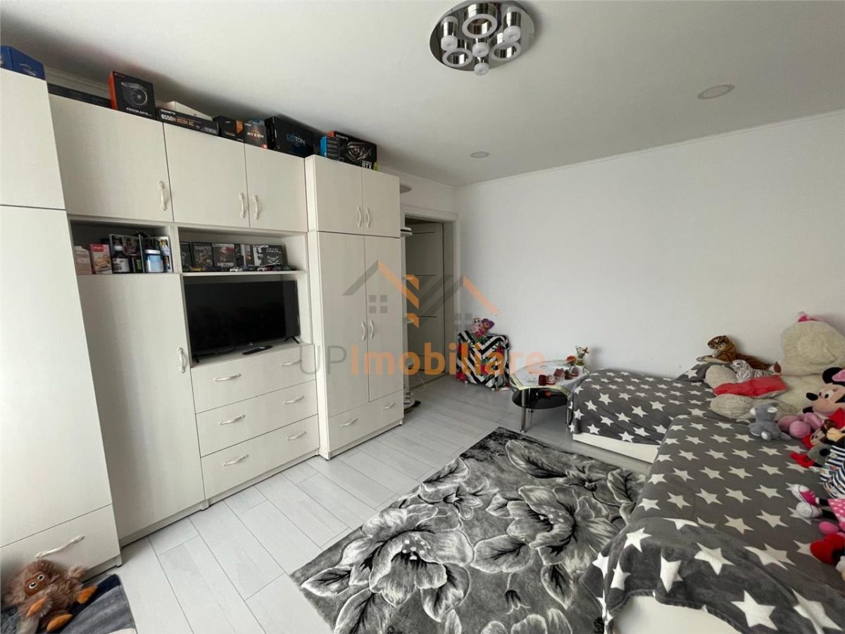 APARTAMENT 3 CAMERE | TIP T | VELENTA | ORADEA - foto 3