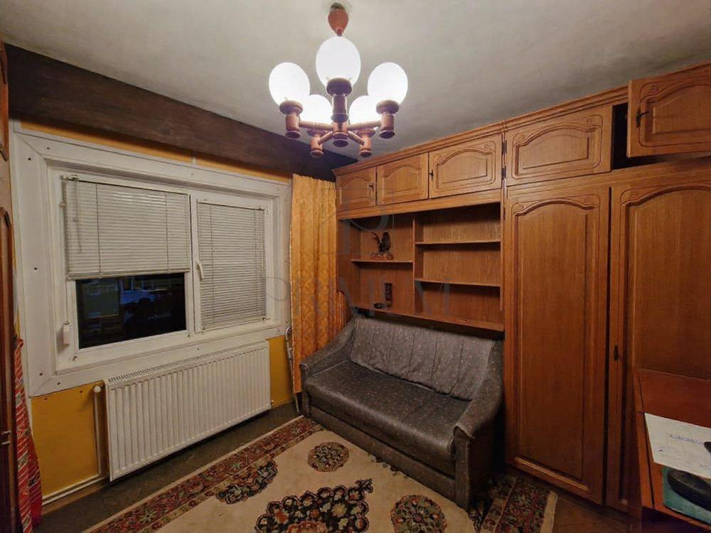 LIPOVEI - 3 CAM - DECOMANDAT - 2 BAI - 2 BALCOANE - CENTRALA- - foto 2