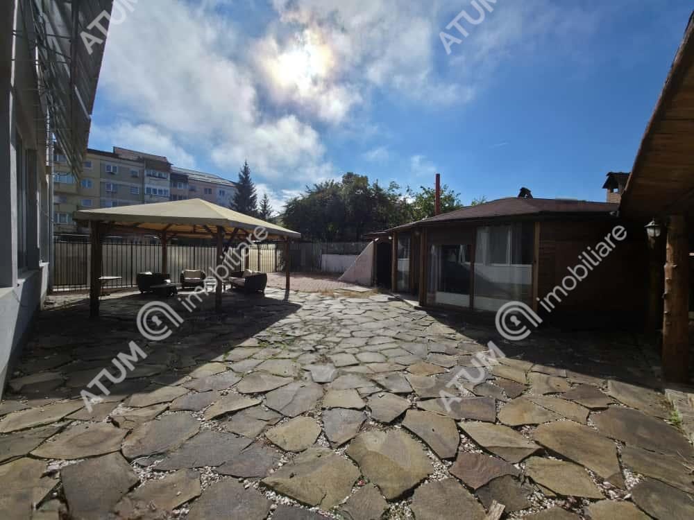 Cladire multifuntionala si terasa pentru evenimente corporate in Sibiu - foto 12